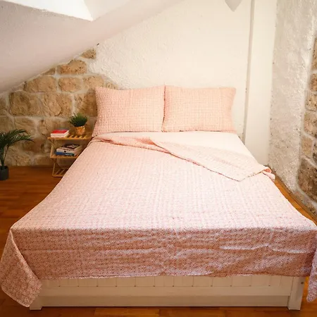 Marea - Old Town Retreat Villa