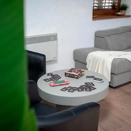 Marea - Old Town Retreat *