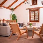 فيلة Marea - Old Town Retreat