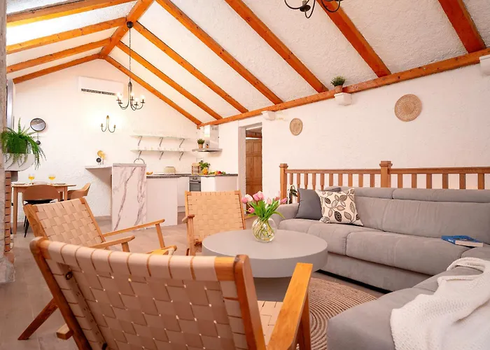 Marea - Old Town Retreat Villa *