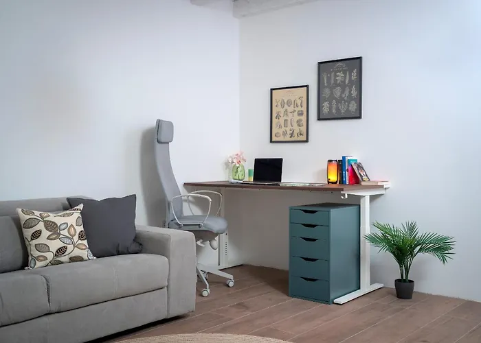 Marea - Old Town Retreat *